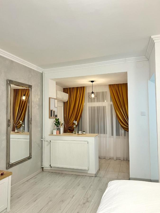 Studio 118 - A Luxury Place,10Min Walk To City Center Temešvár Exteriér fotografie